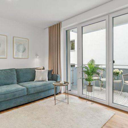 Zwei Apartments Fuer Bis Zu 8 Personen Zentral, Modern, Mit Terrasse & Balkon Bielefeld Esterno foto