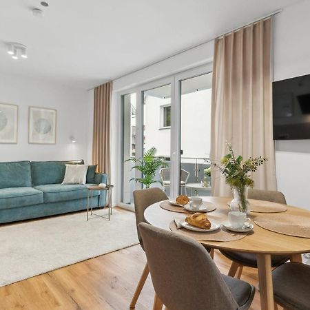 Zwei Apartments Fuer Bis Zu 8 Personen Zentral, Modern, Mit Terrasse & Balkon Bielefeld Esterno foto