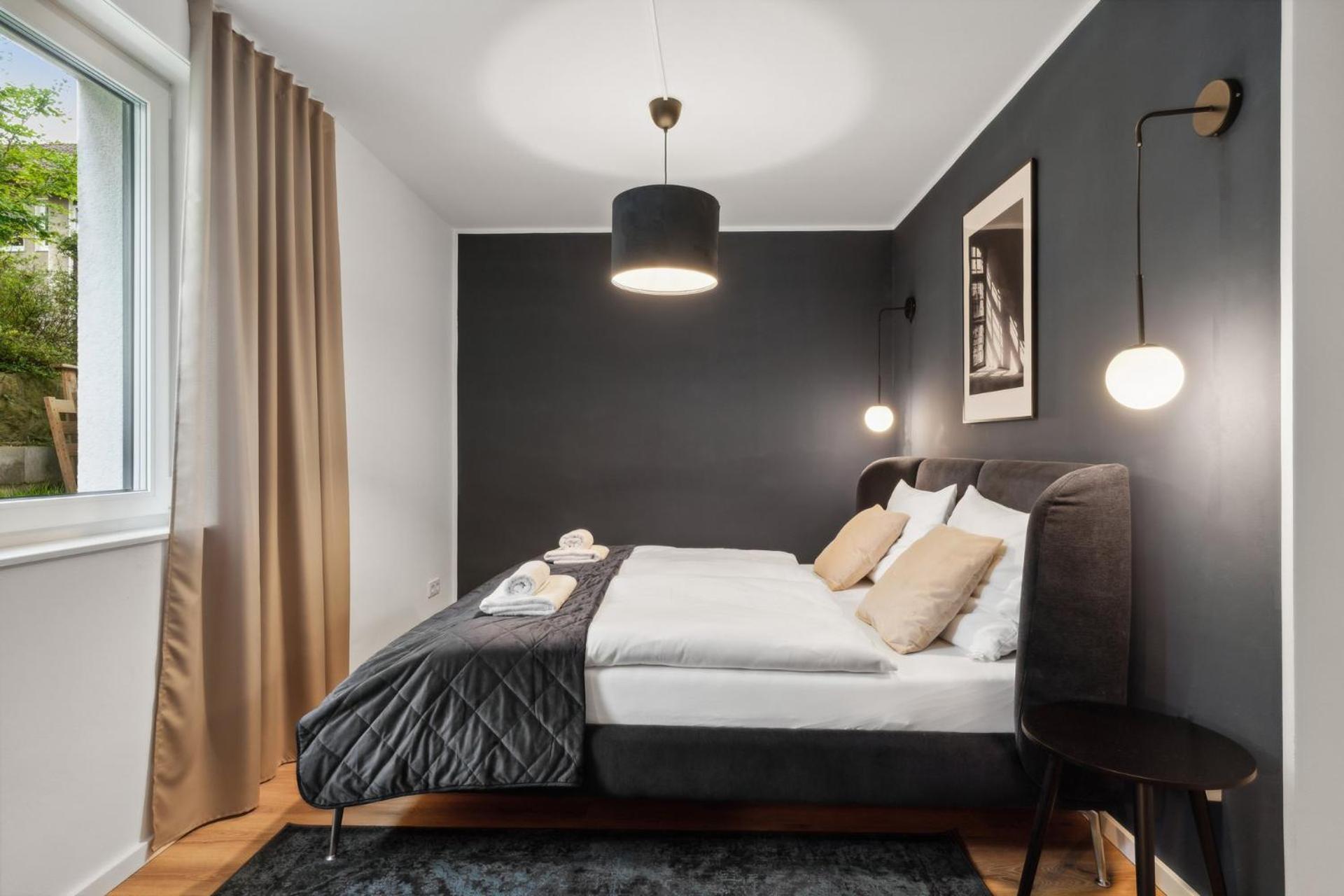 Zwei Apartments Fuer Bis Zu 8 Personen Zentral, Modern, Mit Terrasse & Balkon Bielefeld Esterno foto